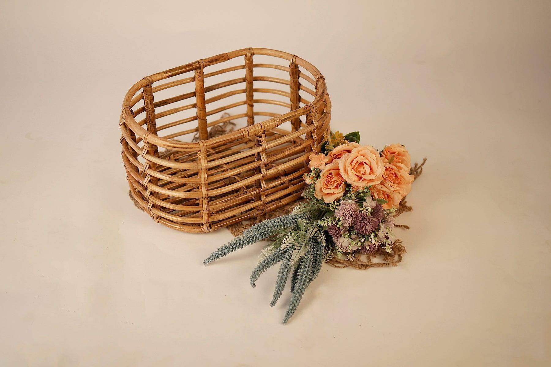 Bamboo Newborn Posing Basket Large - Tiny Prop Store