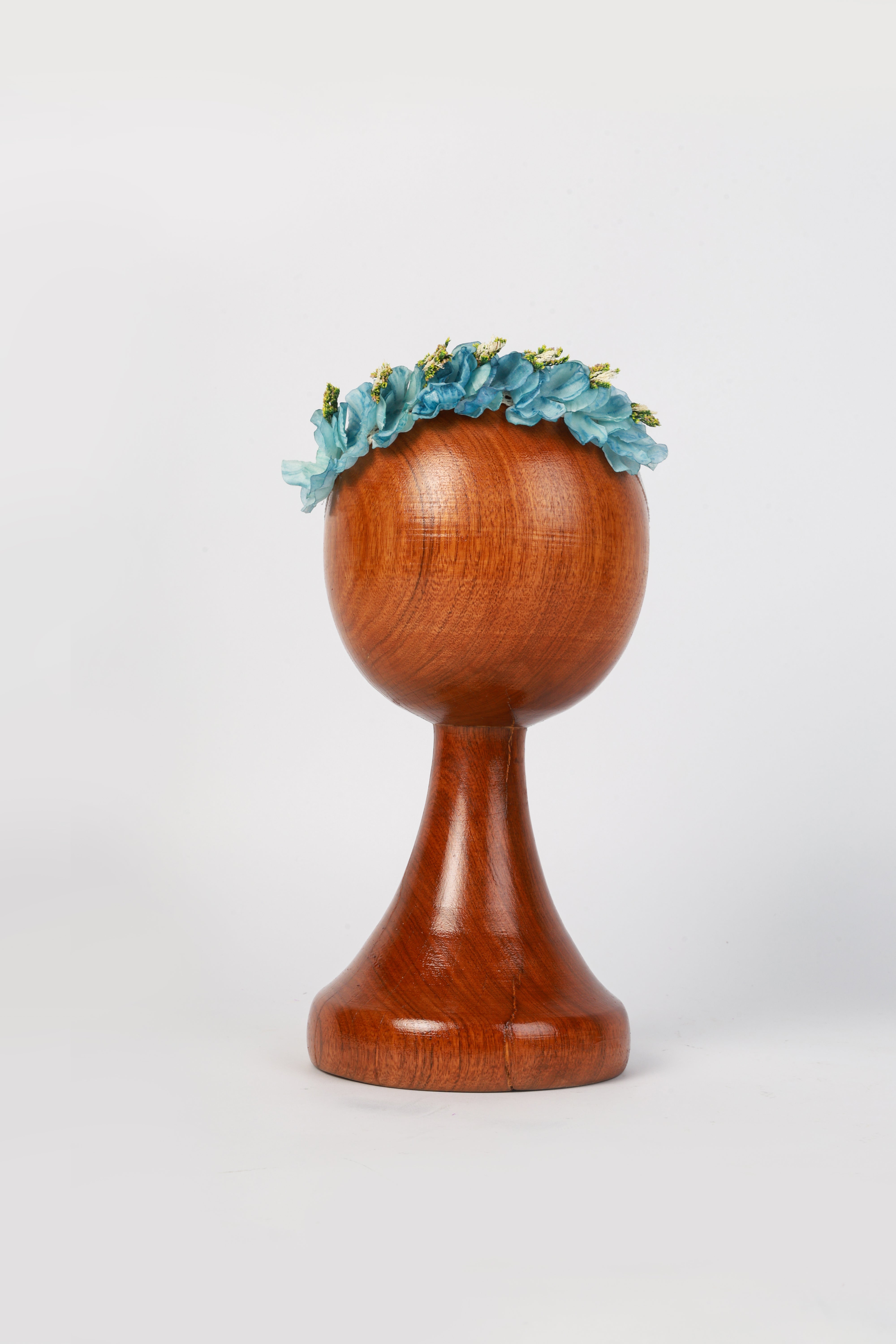 Delicate Floral Newborn Headband – Blue Baby Girl Photography Prop