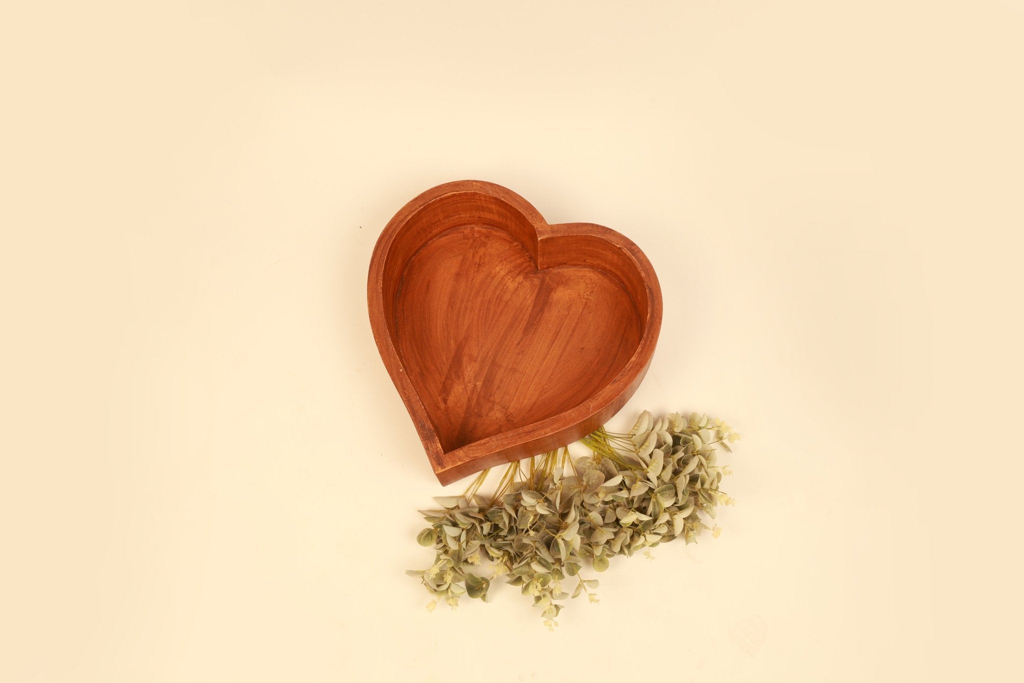 Heart Basket - Newborn Baby Prop - Tiny Prop Store