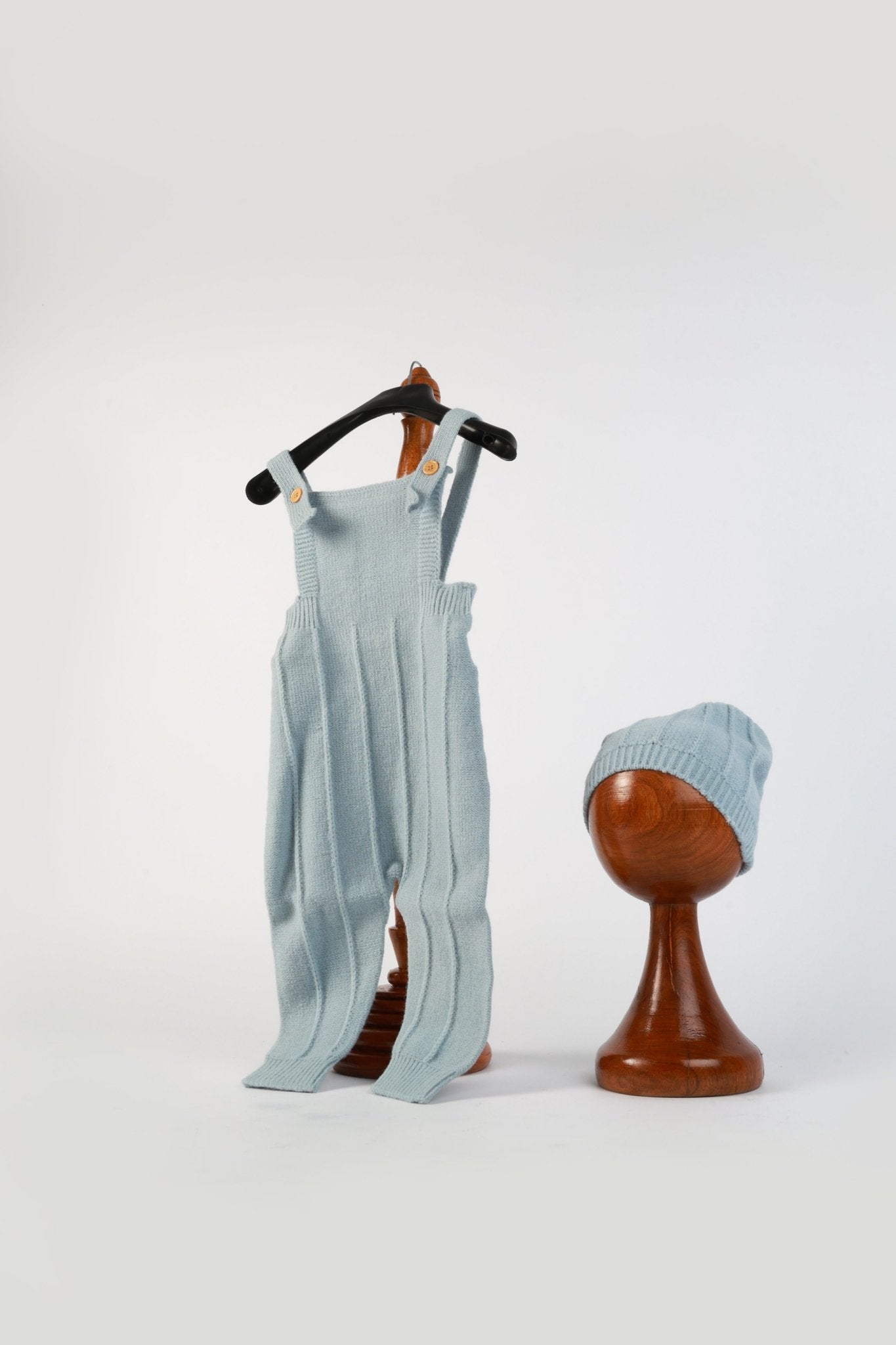 Knitted Suspender Romper with Hat – Unisex Toddler Photoshoot Outfit - Tiny Prop Store