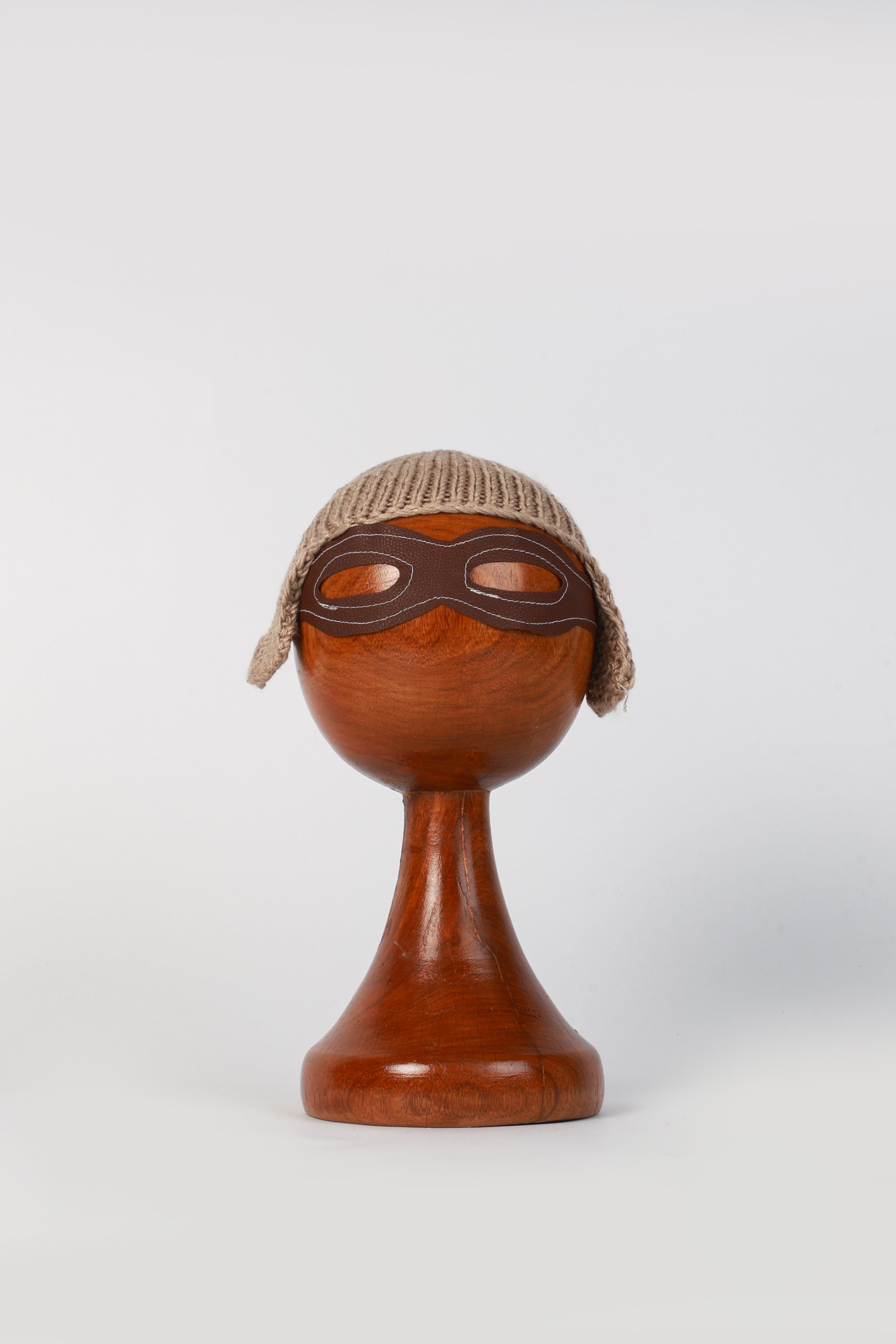 Handmade Pilot Hat for Baby Photography Vintage Aviator Style with Faux Leather Goggles in Beige for Newborn and Milestone Photoshoots