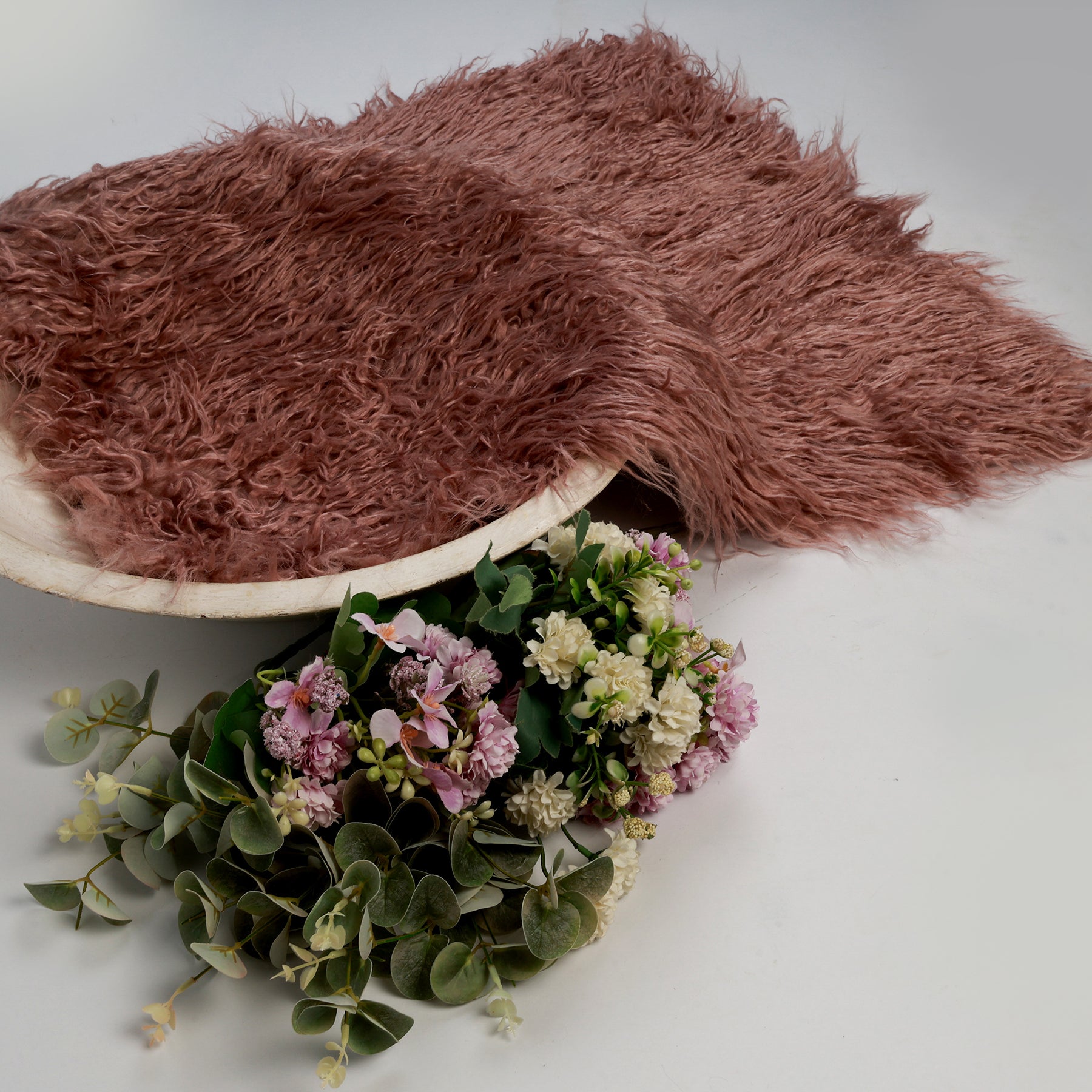 Mocha Brown Faux Fur – Soft and Luxurious Newborn Photography Prop for Cozy Baby Photoshoots