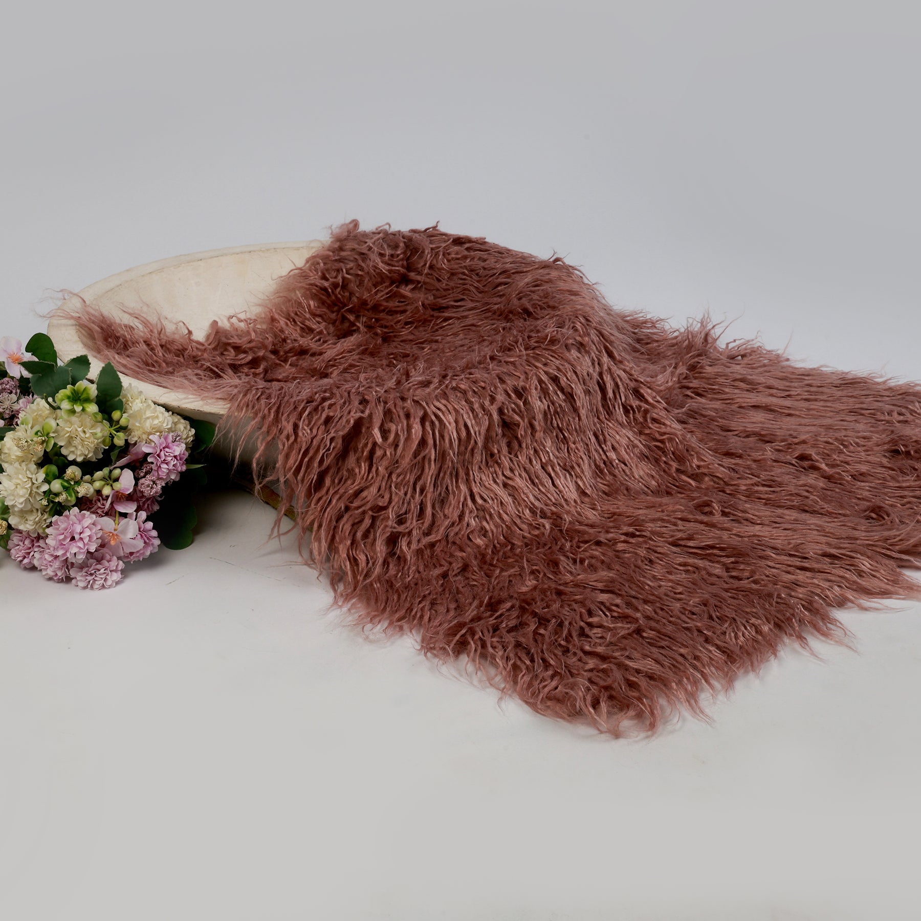 Mocha Brown Faux Fur – Soft and Luxurious Newborn Photography Prop for Cozy Baby Photoshoots