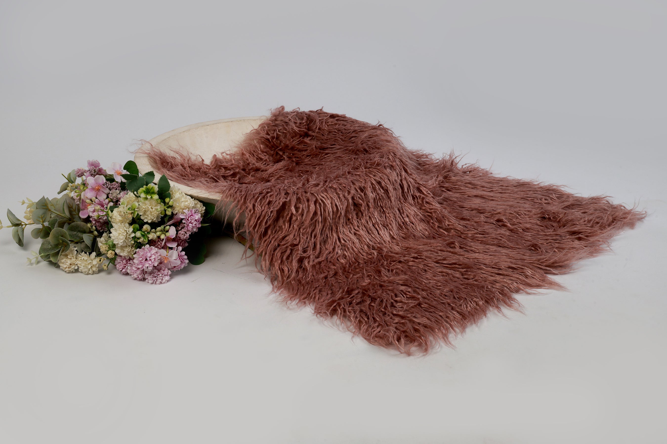 Mocha Brown Faux Fur – Soft and Luxurious Newborn Photography Prop for Cozy Baby Photoshoots