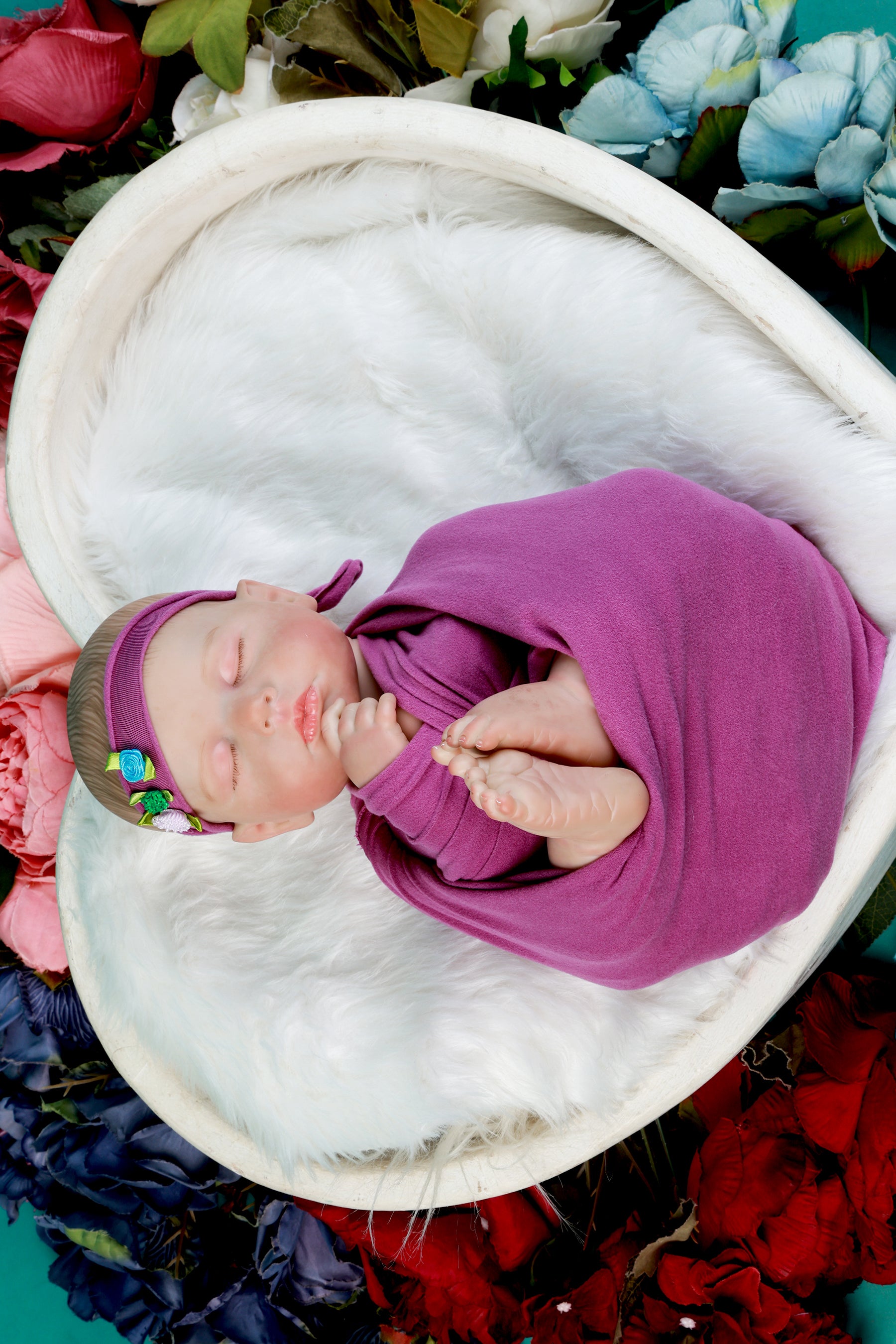 Plum Newborn Wrap & Headband Set – Soft, Cozy, and Stylish Baby Photography Prop for Dreamy Newborn Portraits