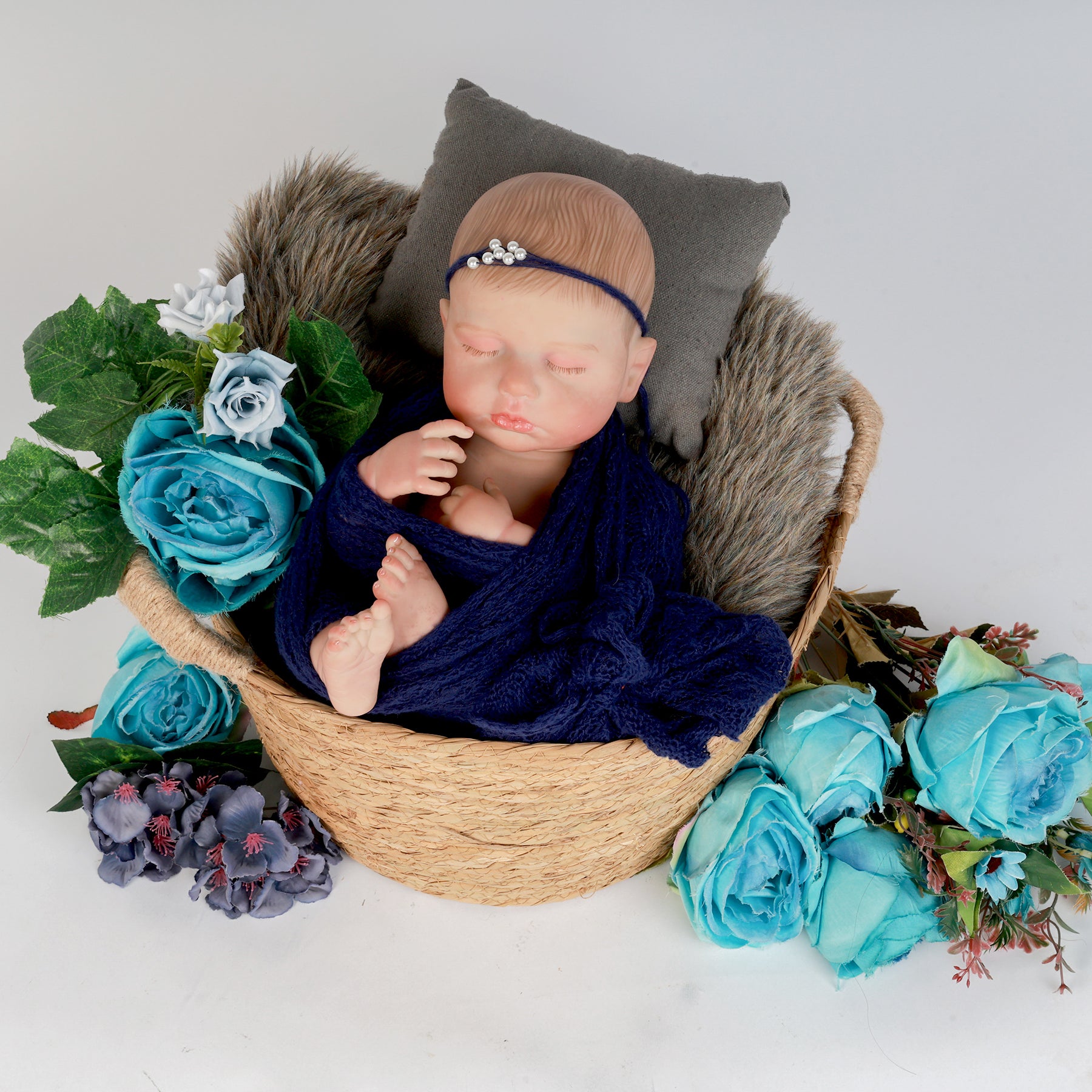 Navy Blue Newborn Wrap & Headband Set – Elegant Baby Photography Prop with Pearl Detailing