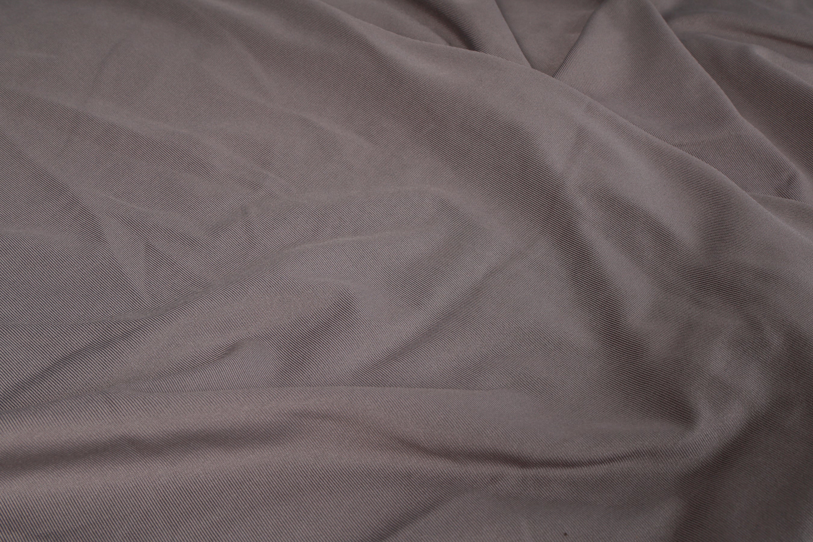 Elegant Grey Baby Wrap for Newborn Photography – Soft, Stretchy & Versatile Prop for Timeless Baby Portraits