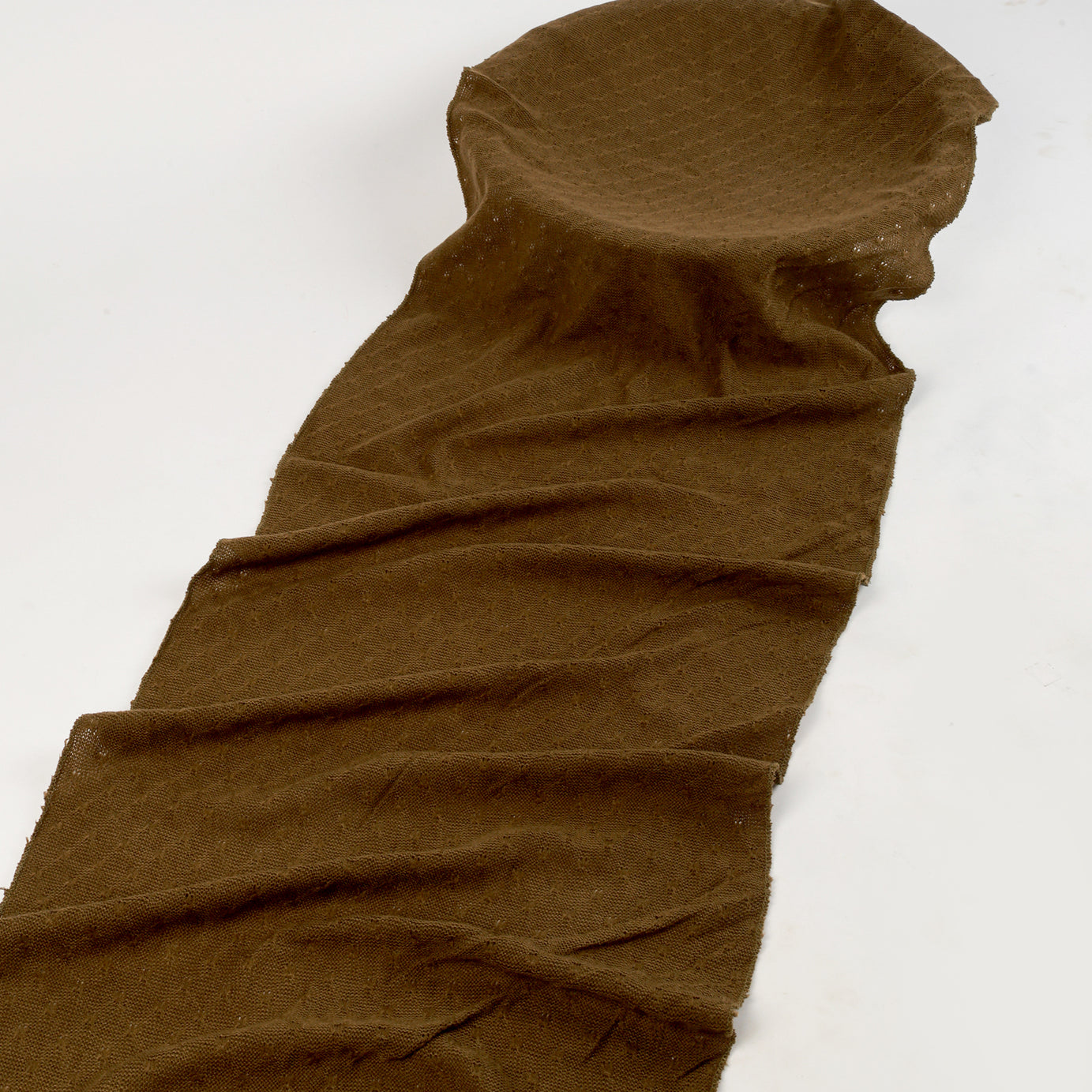 Green Textured Baby Wrap – Soft and Stretchy Newborn Photography Prop for Timeless Baby Portraits