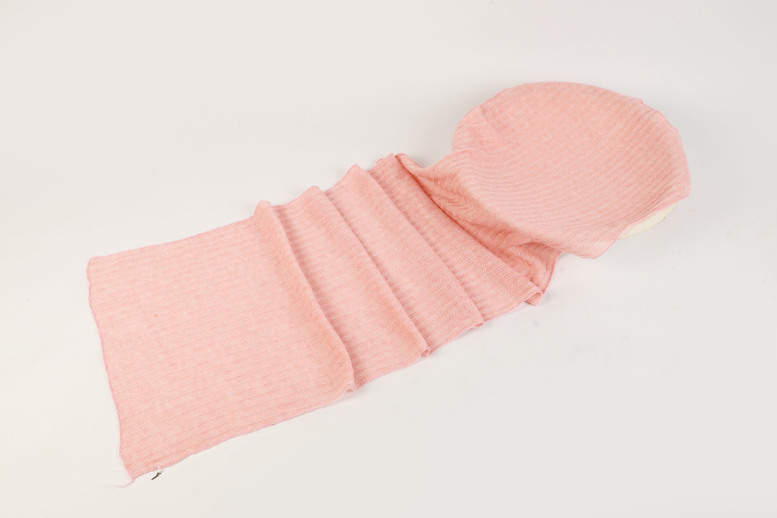 Soft & Stretchy Baby Wrap for Newborn Photography – Comfortable, Breathable Fabric for Perfect Swaddling and Styling (Available in [Your Color])
