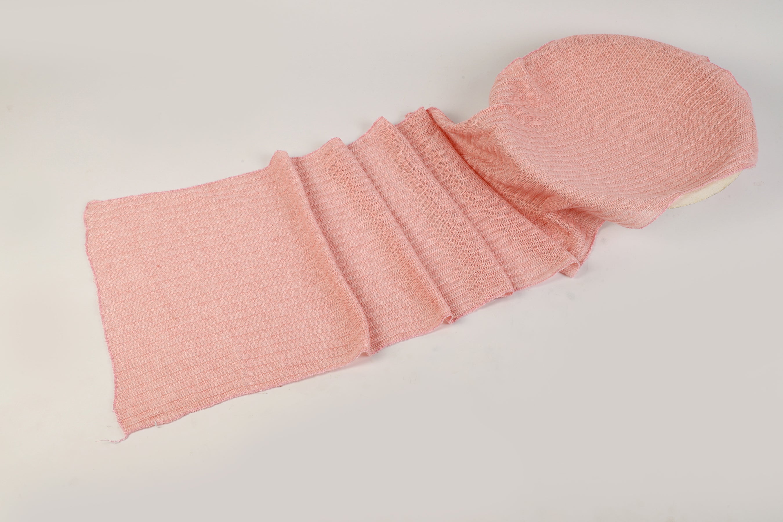 Soft & Stretchy Baby Wrap for Newborn Photography – Comfortable, Breathable Fabric for Perfect Swaddling and Styling (Available in [Your Color])