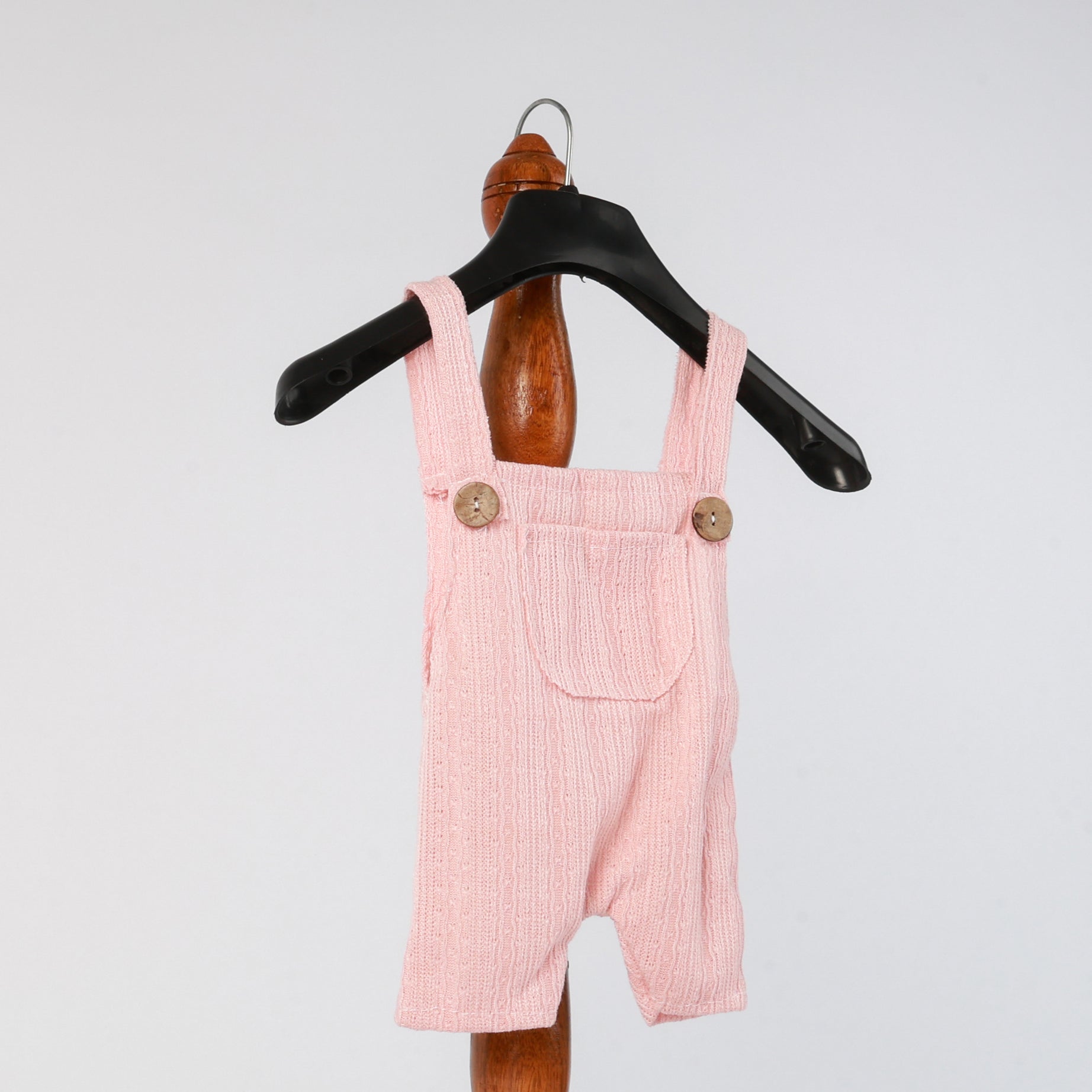 Adorable Baby Girl Romper – Newborn-photoshoot-outfit