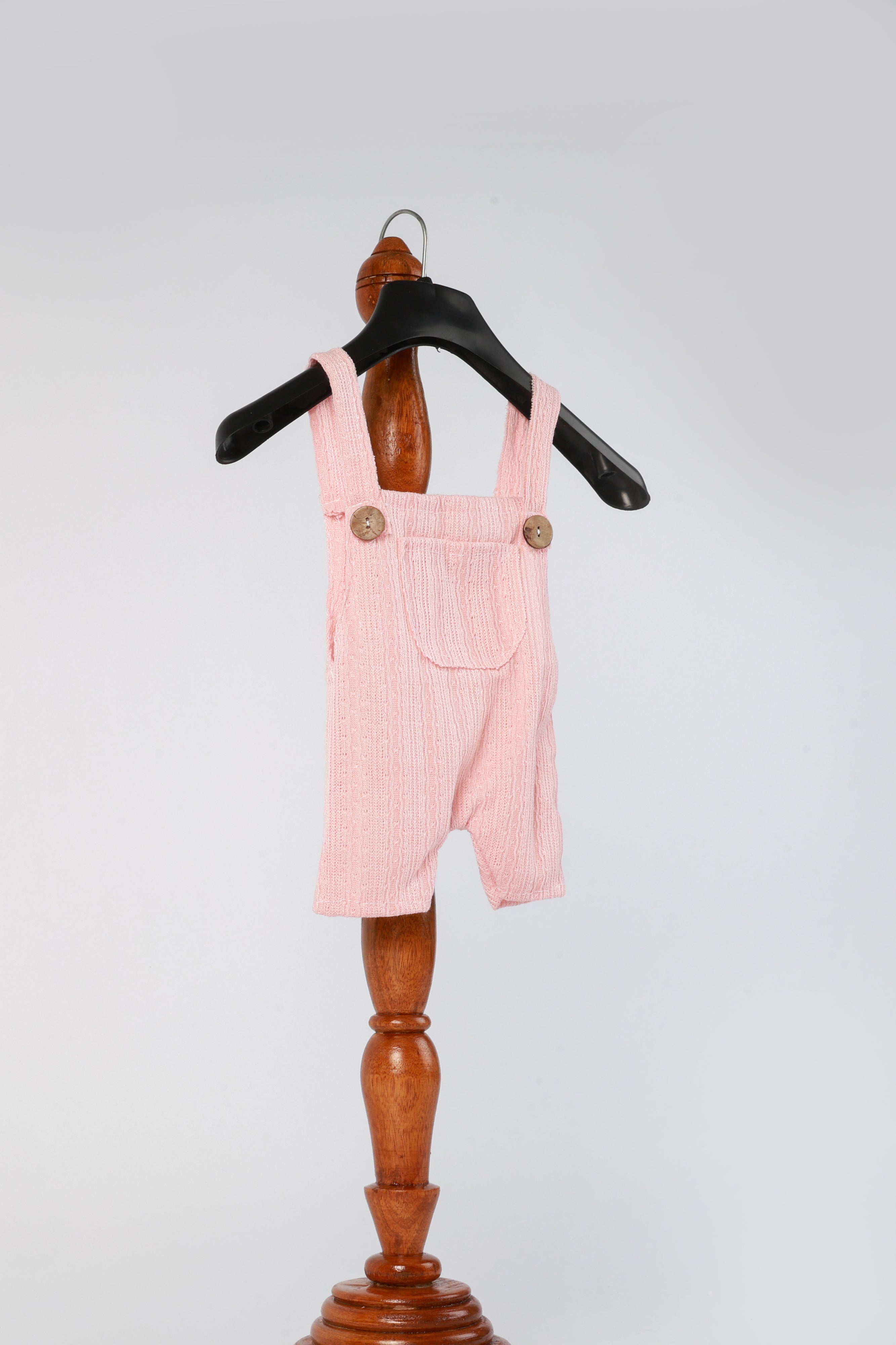 Adorable Baby Girl Romper – Newborn-photoshoot-outfit