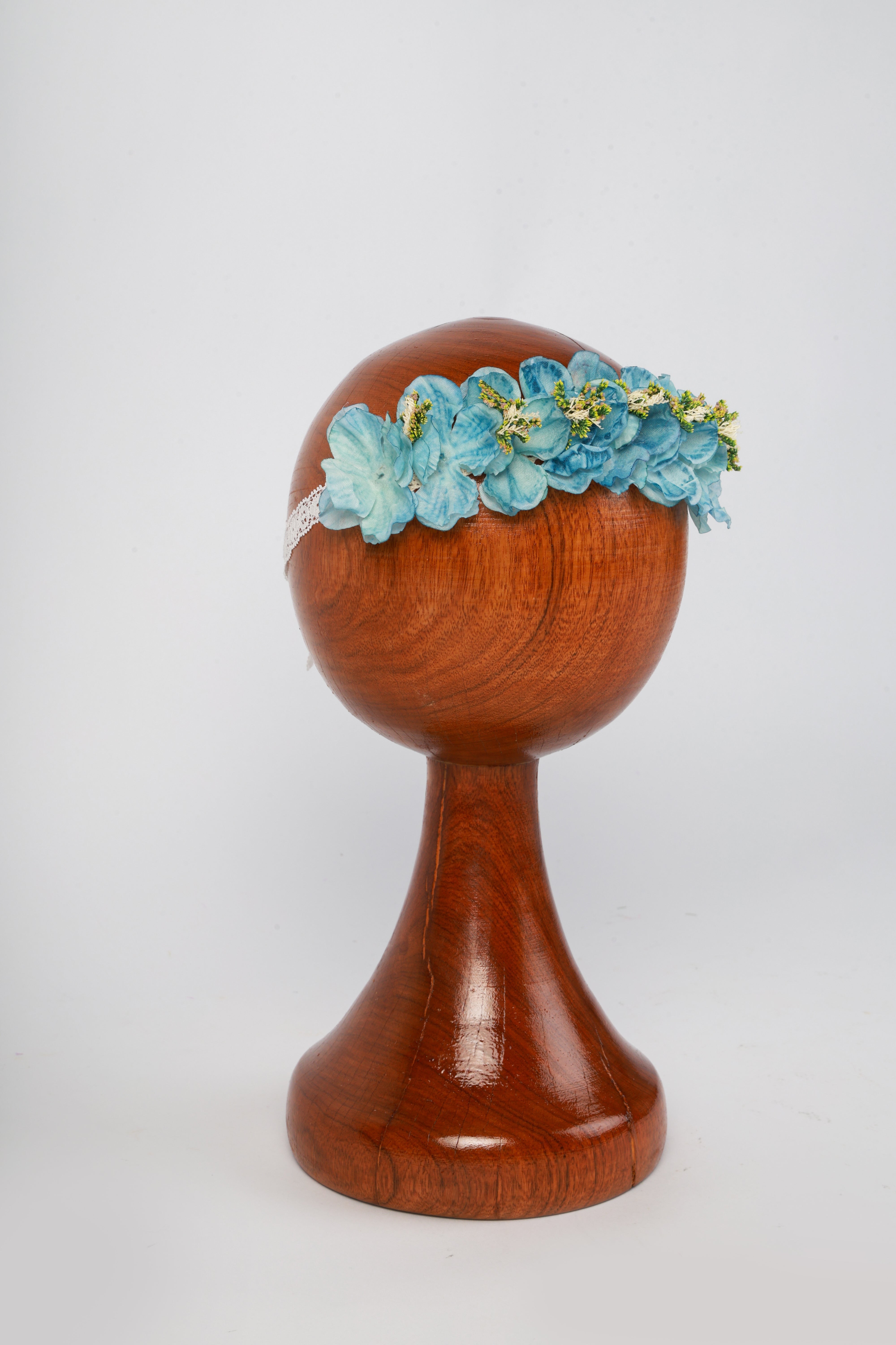 Delicate Floral Newborn Headband – Blue Baby Girl Photography Prop