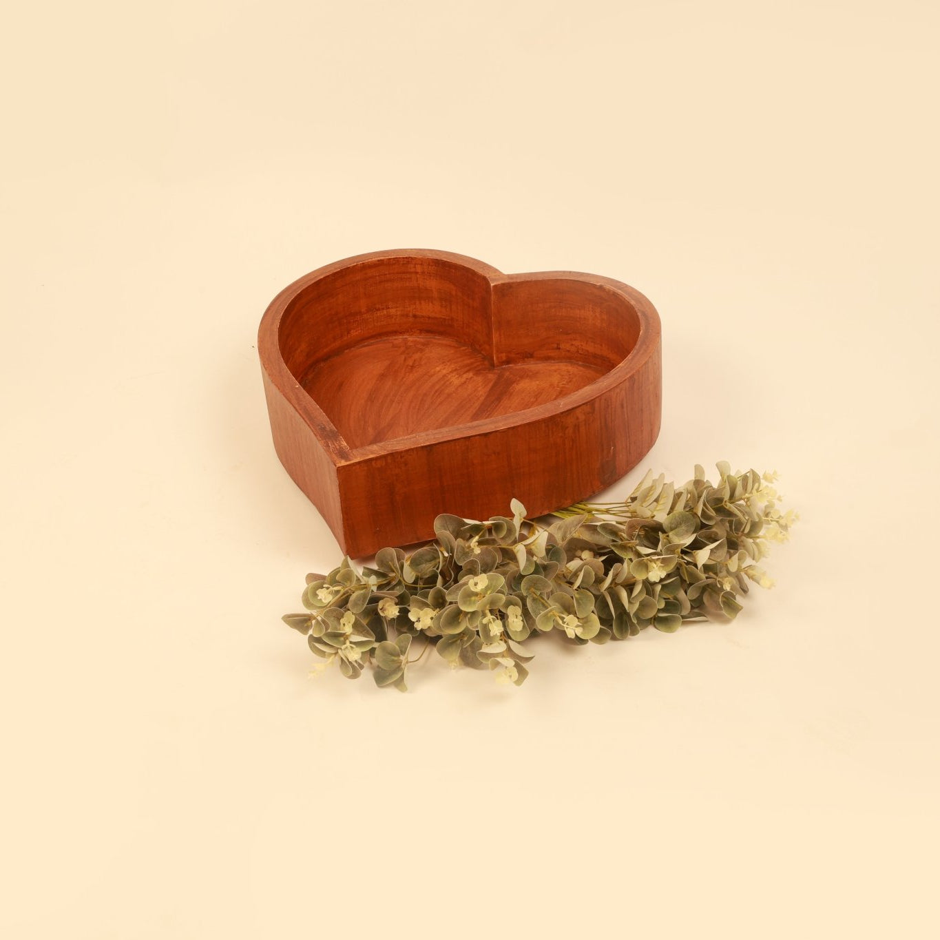 Heart Basket - Newborn Baby Prop - Tiny Prop Store