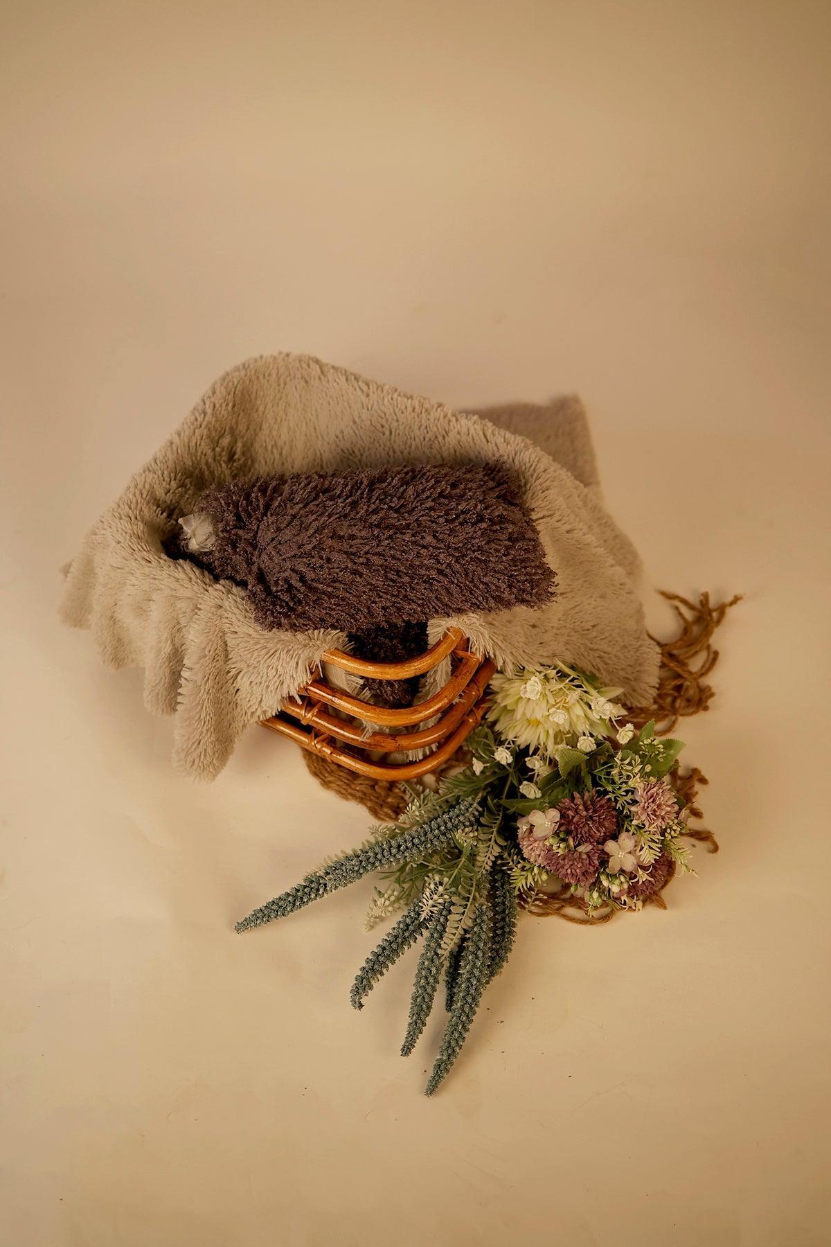 Newborn Baby Bamboo Posing Basket - Tiny Prop Store