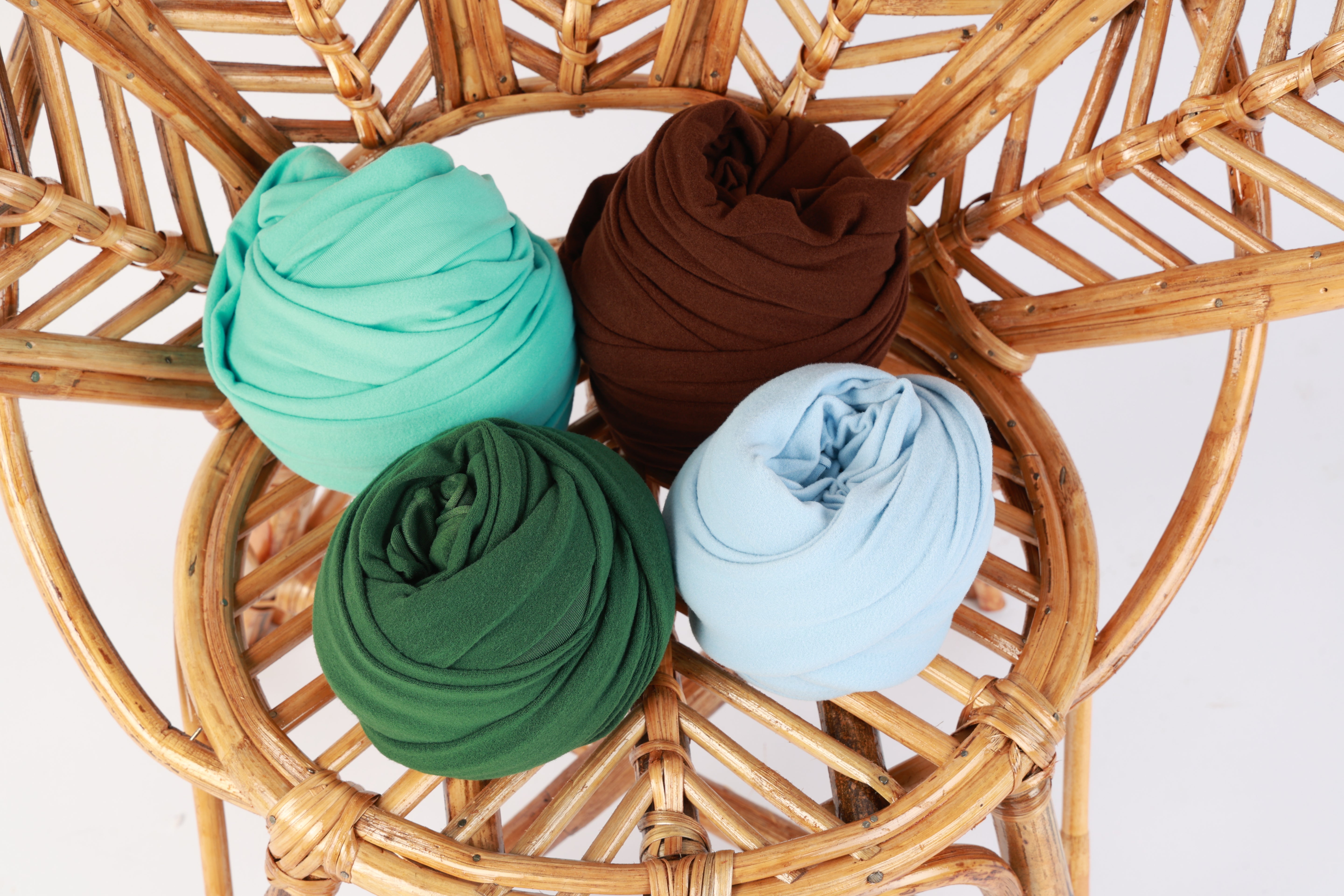 Soft & Stretchy Newborn Wrap – Baby Photography Prop