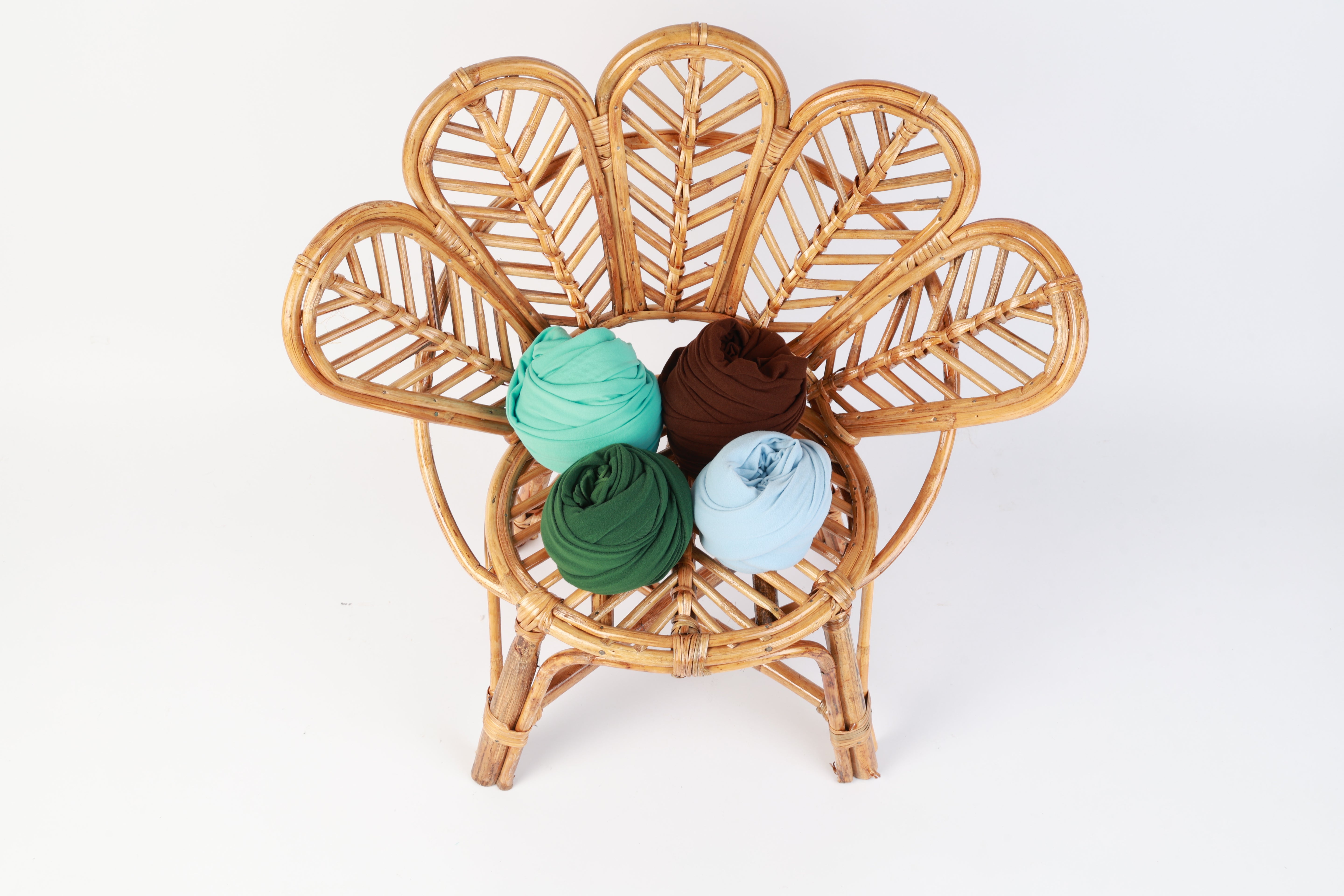 Soft & Stretchy Newborn Wrap – Baby Photography Prop