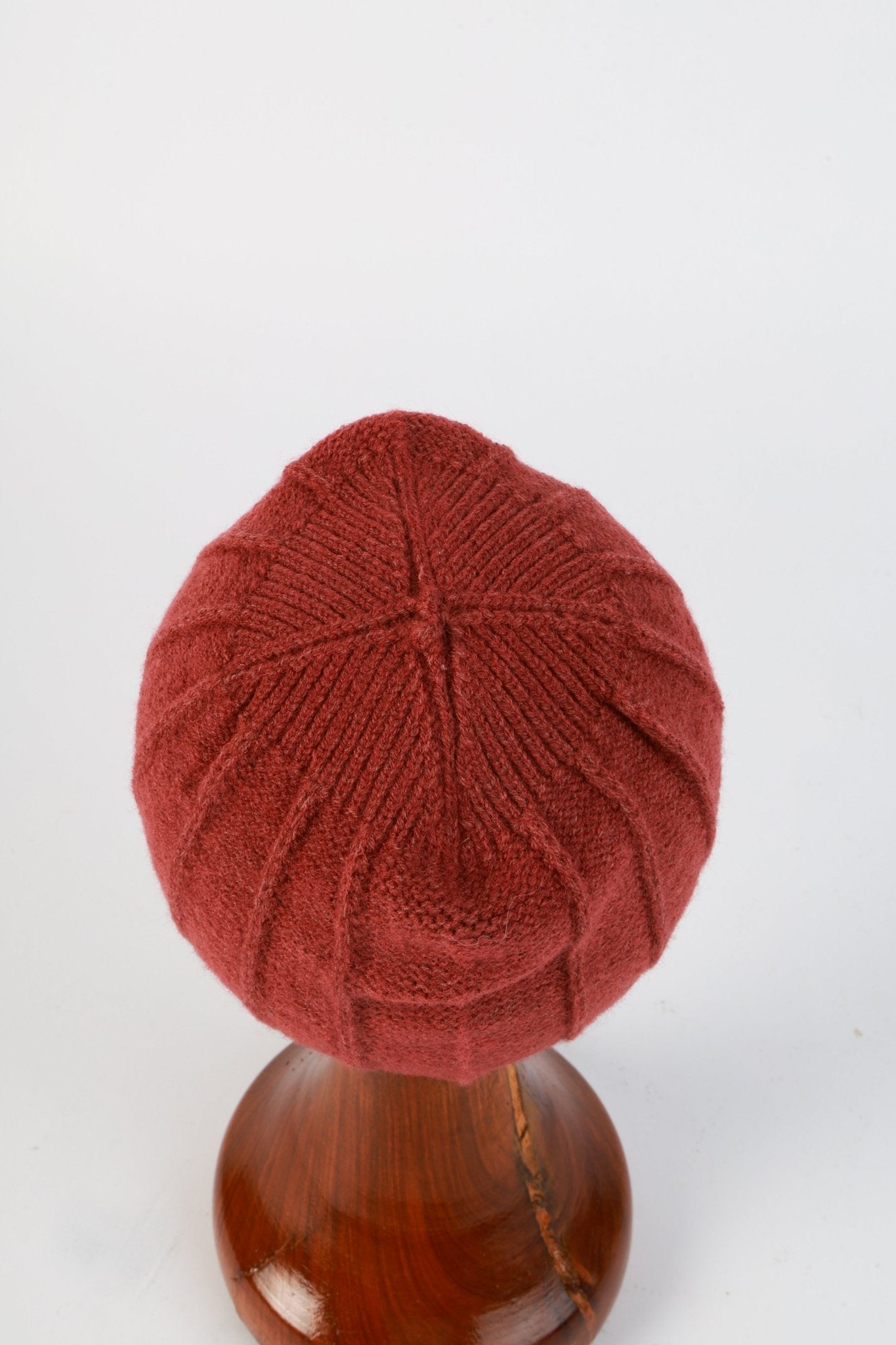 Rust Toddler Knit Romper with Hat – Unisex Photoshoot Outfit - Tiny Prop Store