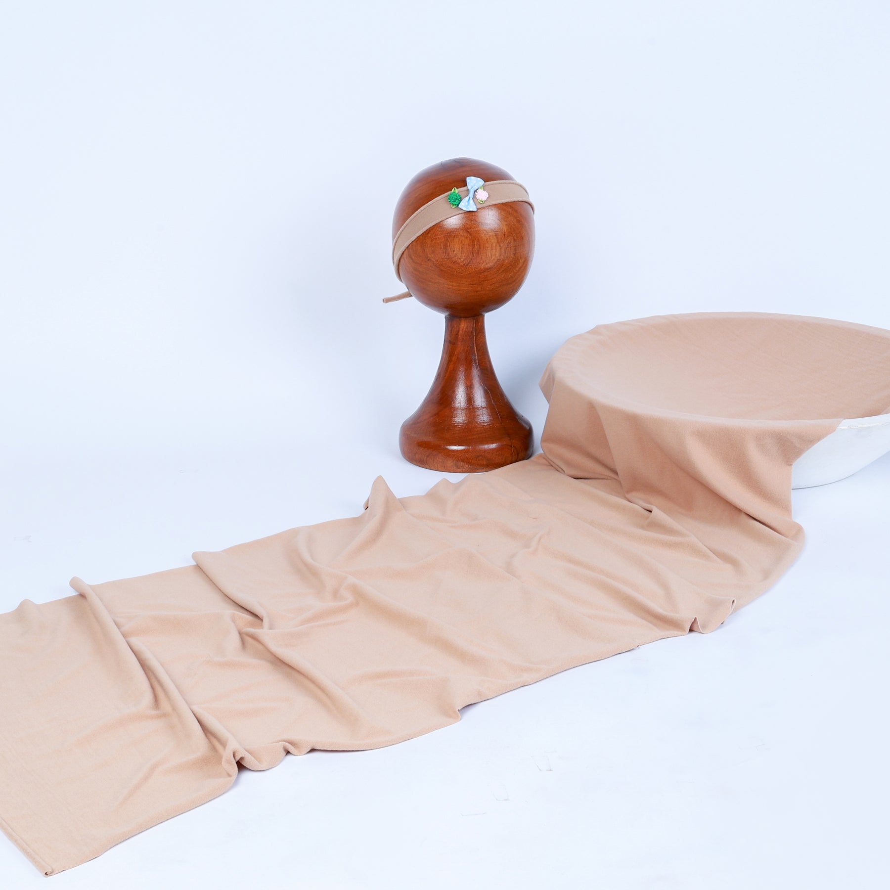 Beige Newborn Wrap & Headband Set – Baby Photography Prop, Soft & Stretchable with Adjustable Fit